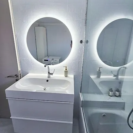 Daire Suburban Casa *
