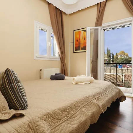 Suburban Casa Daire *