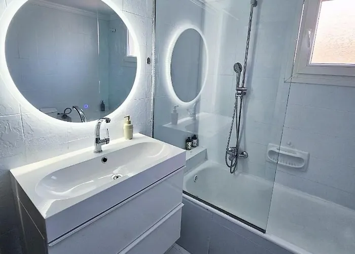 Suburban Casa Apartment